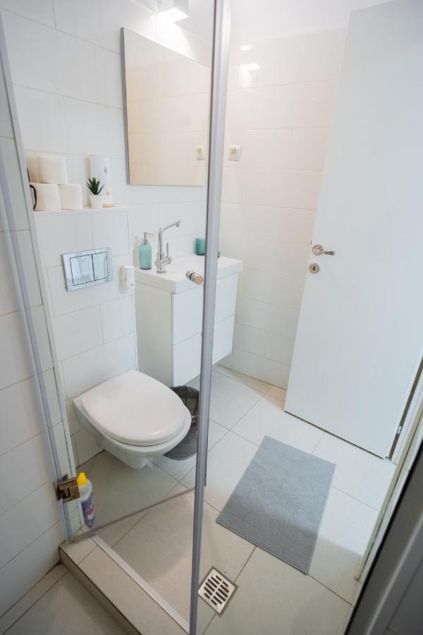 One Bedroom Flat In Bucharest'S Historic District Ngoại thất bức ảnh