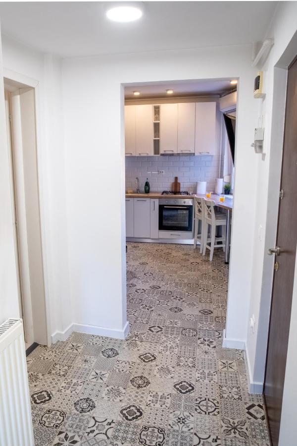One Bedroom Flat In Bucharest'S Historic District Ngoại thất bức ảnh