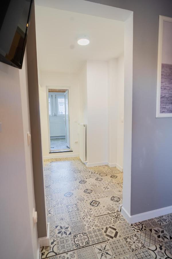 One Bedroom Flat In Bucharest'S Historic District Ngoại thất bức ảnh